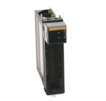 1756-OF8 ALLEN BRADLEY ControlLogix 8 Pt A/O I या V मॉड्यूल ± 10V 0...20 mA