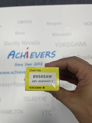 योकोगावा B9565AW ग्राफिक कंट्रोल फैनफोल्ड पेपर स्ट्रिप चार्ट के साथ कास्ट एल्यूमीनियम मिश्र धातु एम्पलीफायर हाउसिंग