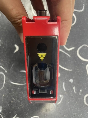 Leuze ODSL 96B M/C66-S12 सटीक दूरी माप के लिए ऑप्टिकल दूरी सेंसर