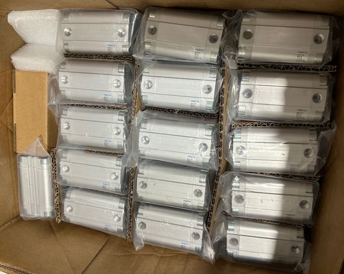 फेस्टो कॉम्पैक्ट सिलेंडर ADVU-32-30-P-A