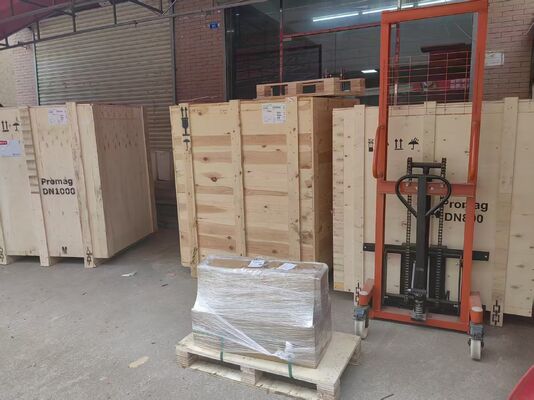 एंड्रेस हॉसर 5WBBT0-33X0/0 एक औद्योगिक-ग्रेड प्रेशर ट्रांसमीटर