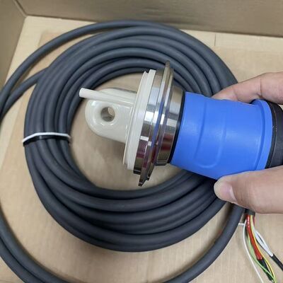 ई+एच सीएलएस54-एवीए4022 उच्च-सटीकता औद्योगिक इंडक्टिव चालकता सेंसर