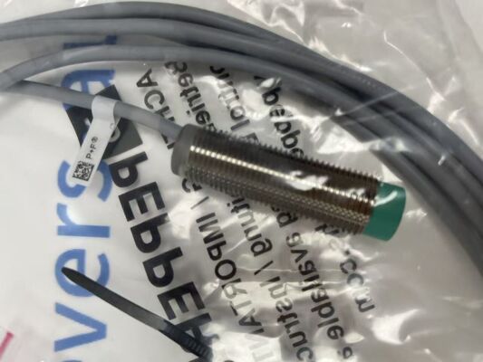 पेप्परल+फक्स NBN4-12GM40-Z0 इंडक्टिव प्रॉक्सिमिटी सेंसर