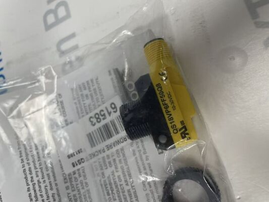 बैनर QS18VP6FF50Q8 उच्च-विश्वसनीयता फिक्स्ड-फील्ड फोटोइलेक्ट्रिक सेंसर