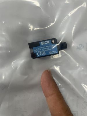 SICK MQ10-60APSKTO चुंबकीय सेंसर NPN स्विचिंग आउटपुट और अनुप्रयोगों के लिए सुरक्षा वर्ग III